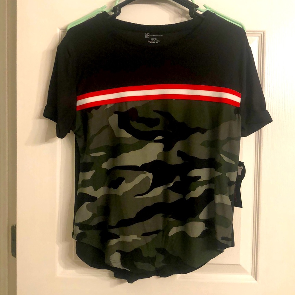 NWT - Camo Tee
